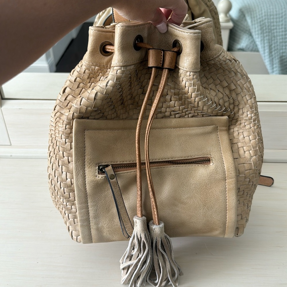 Moda Luxe Backpack Lightly Used with adjustable straps